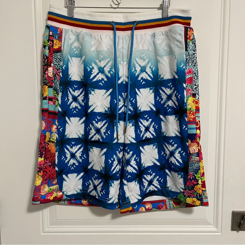 NWT - Robert Graham Men’s Limited Edition Classic Fit Basketball Shorts - Size L